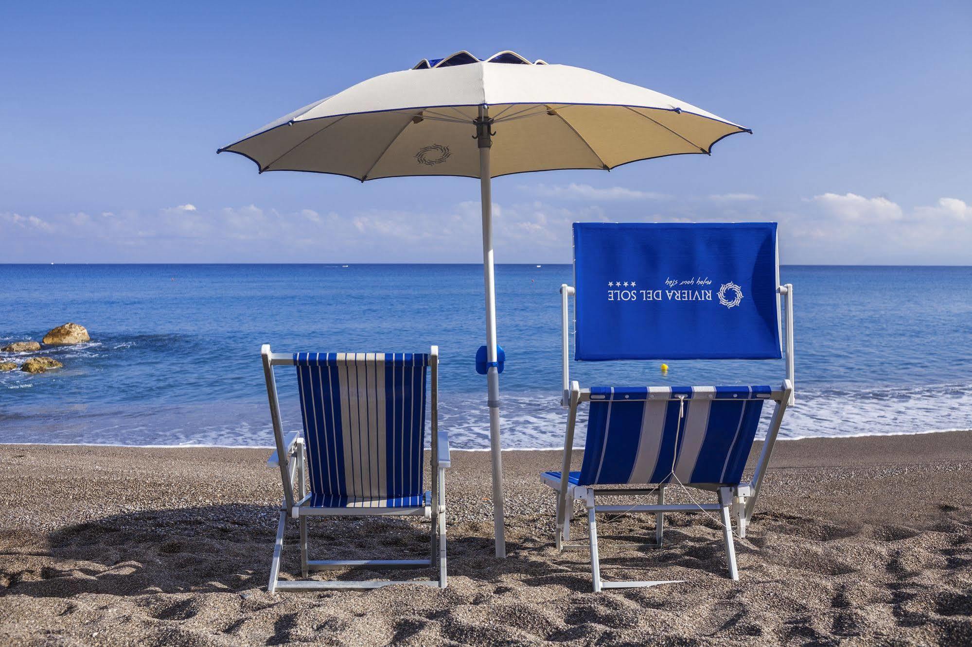 Riviera Del Sole Hotel Resort Spa Піраїно Екстер'єр фото